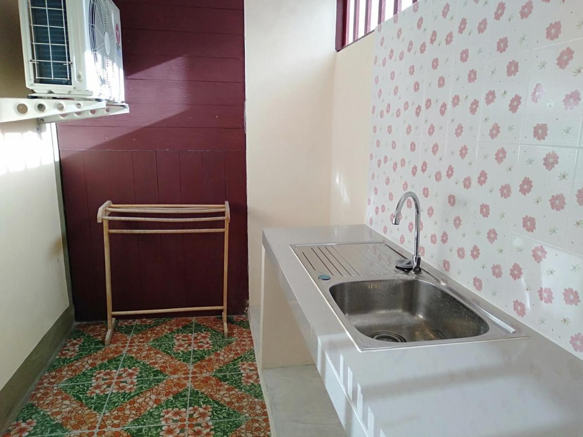 Chandra Hostel Koh Tao Exteriör bild