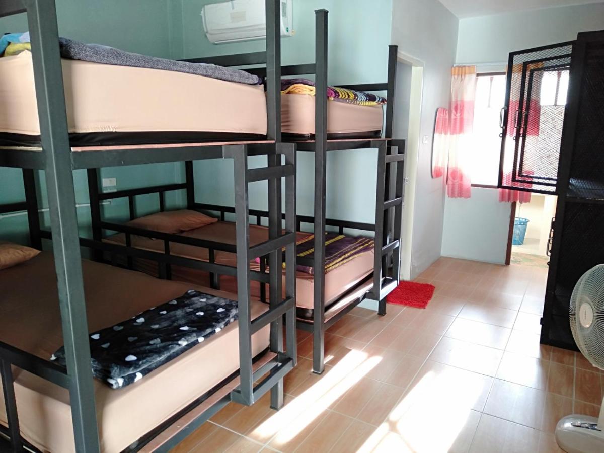 Chandra Hostel Koh Tao Exteriör bild