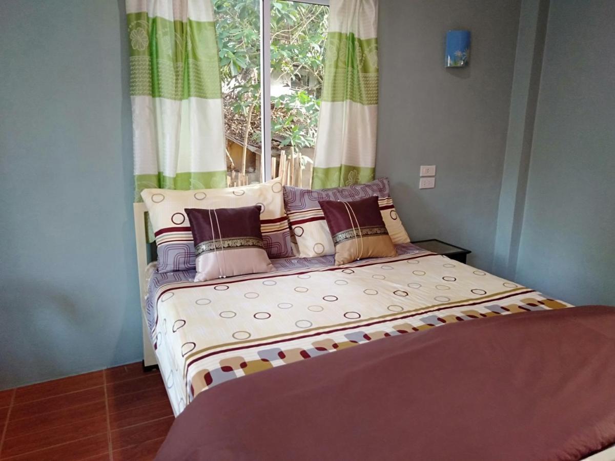Chandra Hostel Koh Tao Exteriör bild